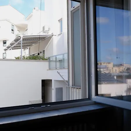 Rosa's House * バーリ